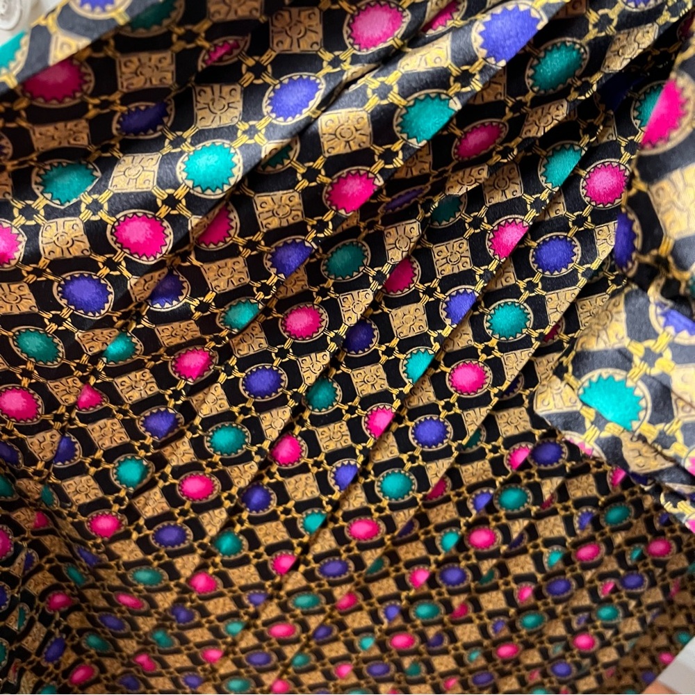 Vintage Pleated Medallion Print Jewel Tones Dress Size 8 - Picture 11 of 15